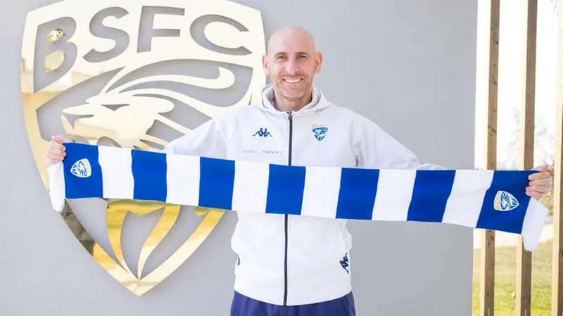 Possanzini durante la presentazione ufficiale alla stampa