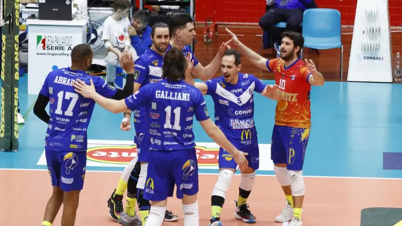 La Consoli Mc Donald's batte Lagonegro 3-0 al San Filippo