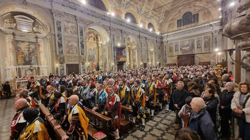 A Bagolino la messa solenne in San Giorgio: il Carnevale può iniziare