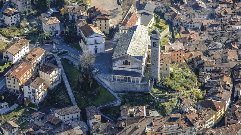 Una veduta panoramica del borgo di Bagolino, in Valsabbia - Bams Photo