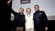 Da sinistra il leader di Azione, Carlo Calenda, la candidata presidente del Terzo Polo, Letizia Moratti, e il leader di Italia Viva, Matteo Renzi - © www.giornaledibrescia.it