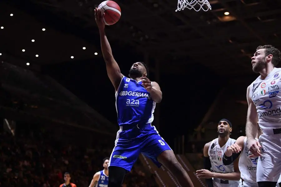 Germani-Olimpia Milano a Torino