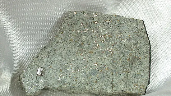 Un frammento del meteorite di Alfianello - © www.giornaledibrescia.it