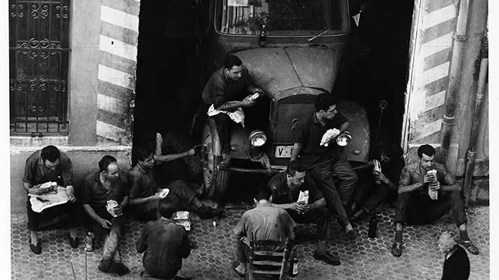 Siviglia, Spagna, 1964 - © Gianni Berengo Gardin - Courtesy Fondazione Forma per la Fotografia