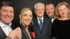 Chiara Ferragni e il presidente Sergio Mattarella tra Morandi e Amadeus