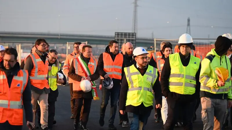 Il ministro Matteo Salvini al cantiere della Corda Molle a Azzano Mella