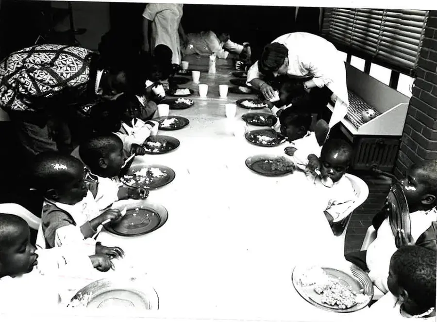 Alcuni dei primi momenti dei bambini ruandesi a Castenedolo