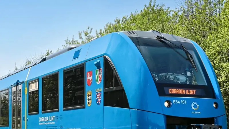 Hydrogen: un treno a idrogeno come quelli previsti in Valcamonica - © www.giornaledibrescia.it