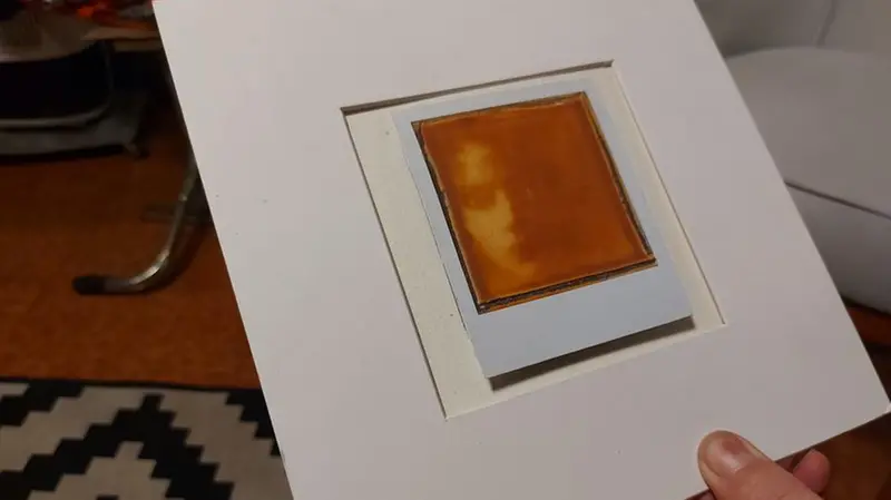 Alcune opere e macchine fotografiche di Silvano Peroni
