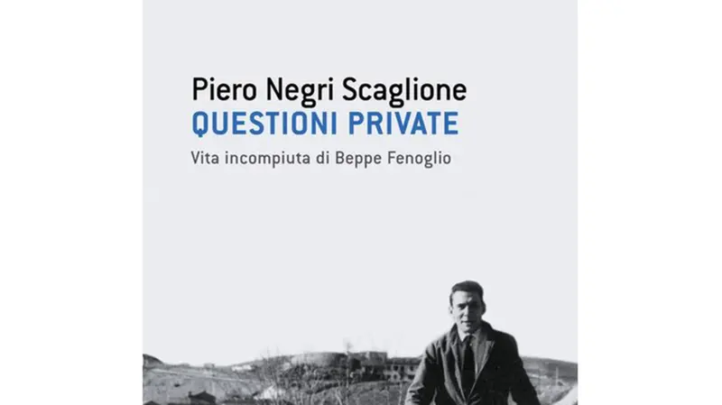 La copertina di Questioni private
