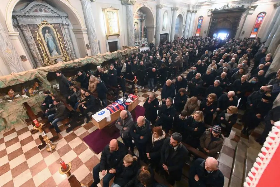 I funerali di Federico Doga a Comezzano Cizzago