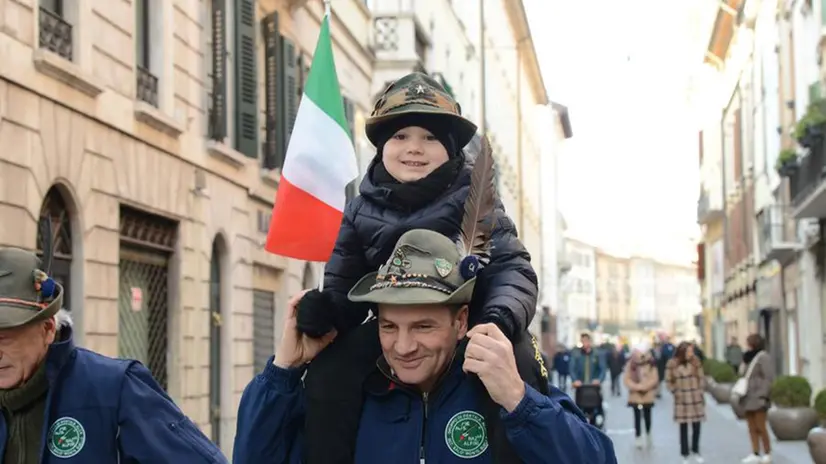 Nikolajewka, alcuni dei momenti salienti della mattinata con gli alpini