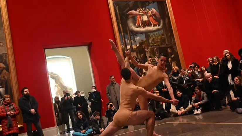 «Near life experience» di Angelin Preljocaj, nella Sala Rossa della Pinacoteca Tosio Martinengo