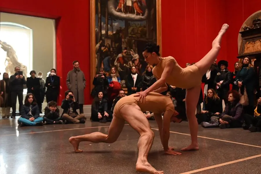 «Near life experience» di Angelin Preljocaj, nella Sala Rossa della Pinacoteca Tosio Martinengo