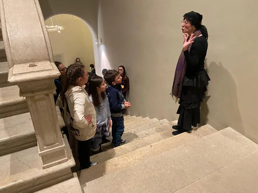 I bambini in Pinacoteca per una Notte al Museo