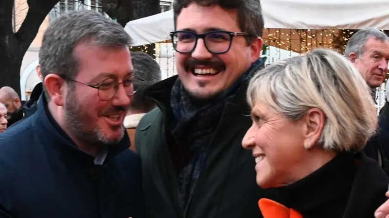 Castelletti con i segretari Pd, Zanardi e Gaglia - Foto Gabriele Strada/Neg © www.giornaledibrescia.it