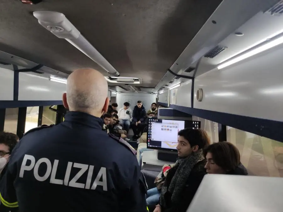 Mattinata di formazione per la sicurezza stradale al Leonardo di Brescia