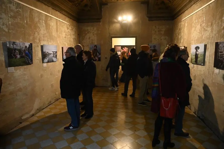 L'inaugurazione della mostra «Ucraina - Cronache di guerra 2014-22» al Mo.ca