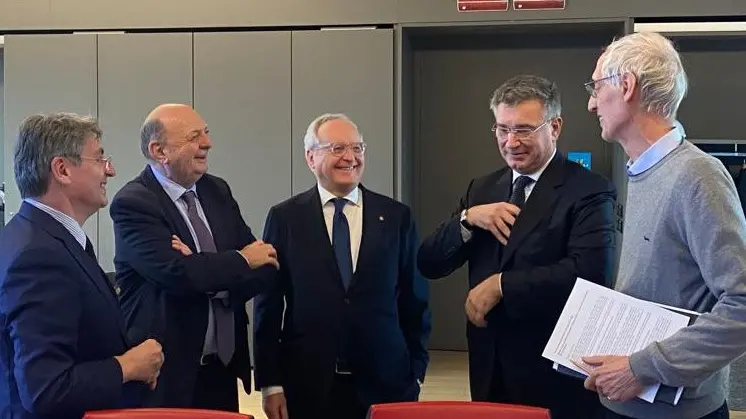 Il ministro con Del Bono, Paroli, Casasco e il commissario Nova - Foto Gabriele Strada/Neg © www.giornaledibrescia.it