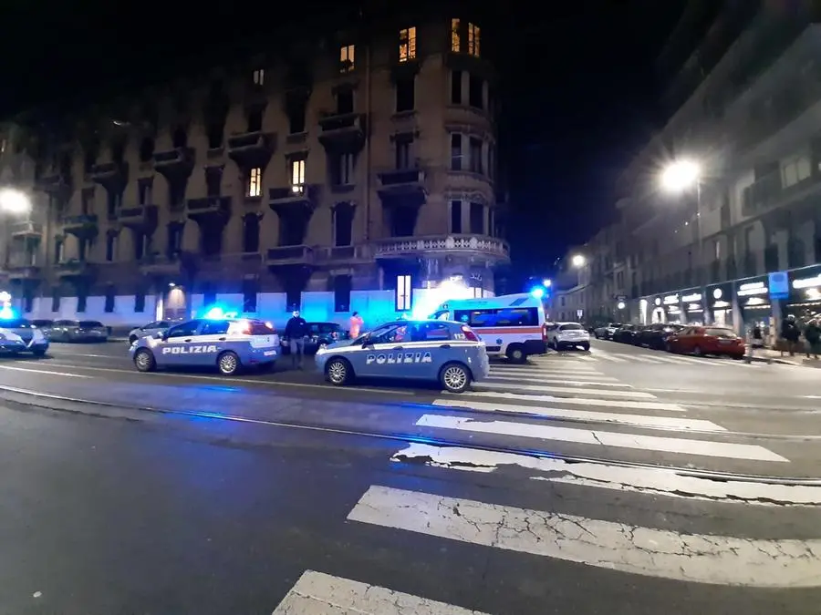 Picchiano E Sequestrano Una Escort A Milano, Due Arresti | Giornale Di ...