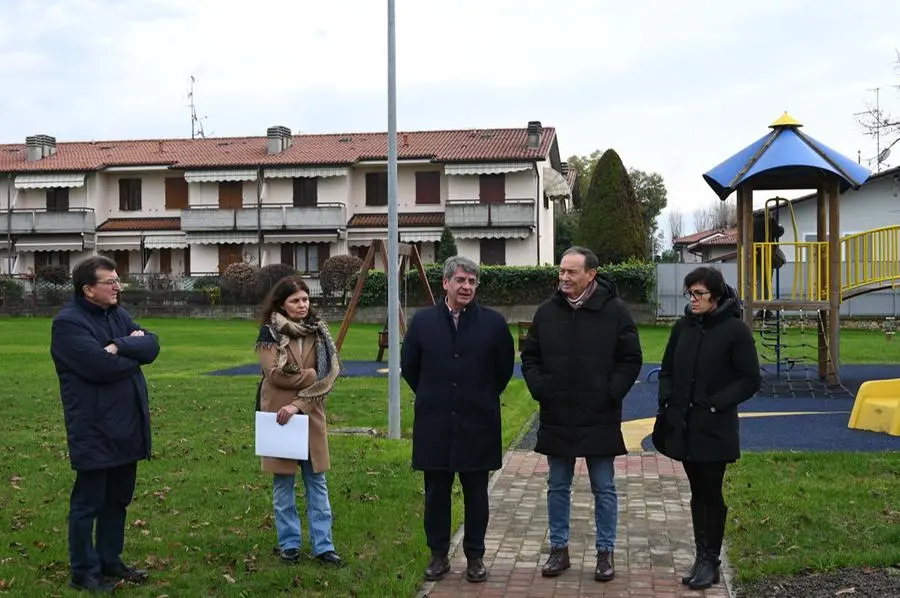 L'inaugurazione del parco di via Cacciamali
