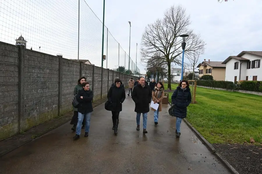 L'inaugurazione del parco di via Cacciamali