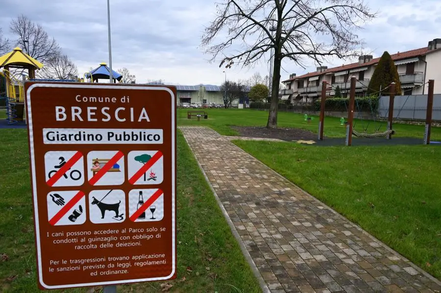 L'inaugurazione del parco di via Cacciamali