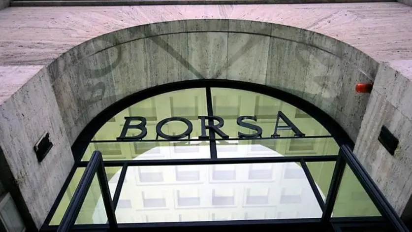 Piazza Affari a Milano