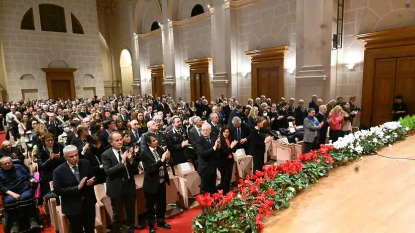 La consegna delle onorificenze al merito