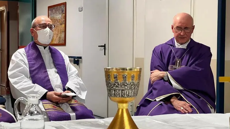 Alcuni momenti della celebrazione all'ospedale San Gerardo di Monza
