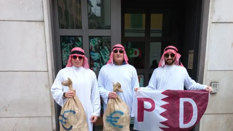 I manifestanti nel centro di Brescia