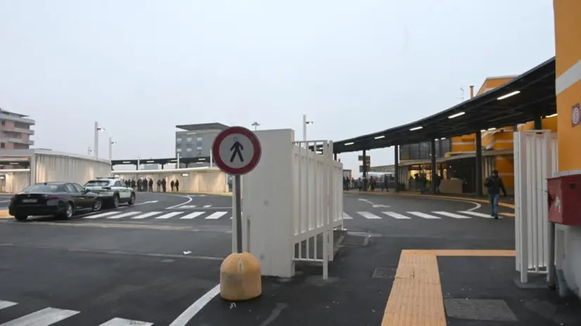 L'inaugurazione dell'Autostazione di via Solferino