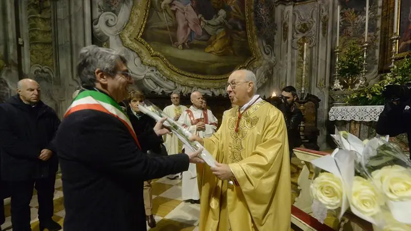 Ceri e Rose: la messa nella chiesa di San Francesco
