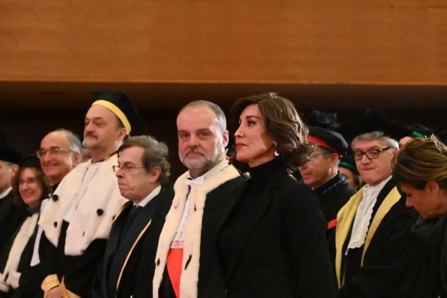 Il ministro Bernini all'inaugurazione dell'anno accademico della Facoltà di medicina