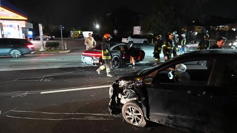 Le auto coinvolte nell'incidente in via Borgosatollo