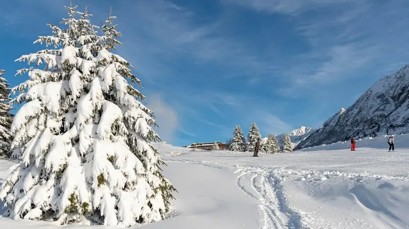 La neve è caduta in modo abbondante nelle scorse ore - Foto © www.giornaledibrescia.it