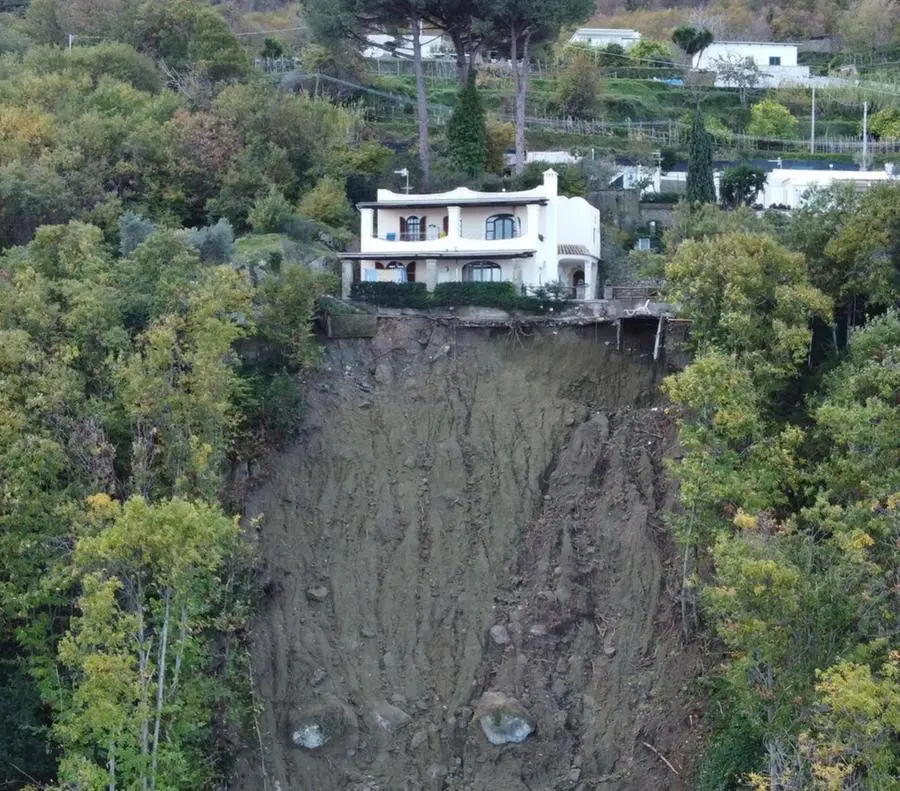 Ischia, il quadro drammatico di Casamicciola dopo l'alluvione