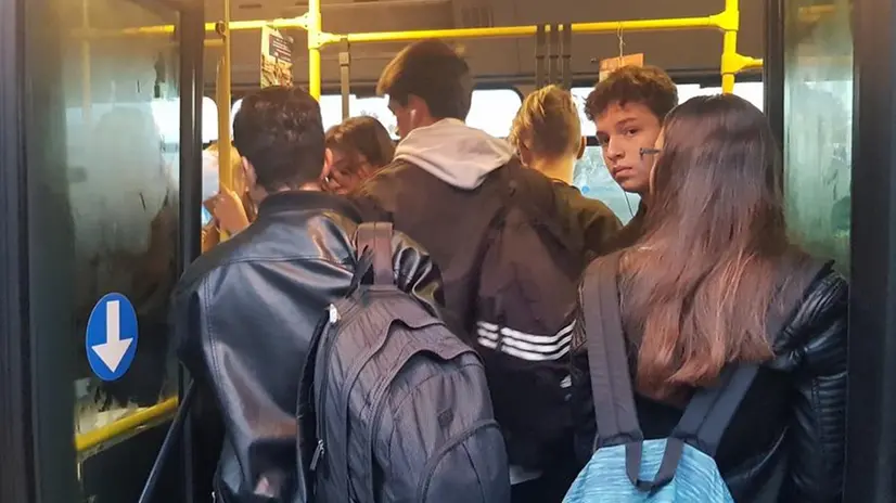 Il servizio dei bus nella Bassa viene criticato da più fronti -  Foto © www.giornaledibrescia.it