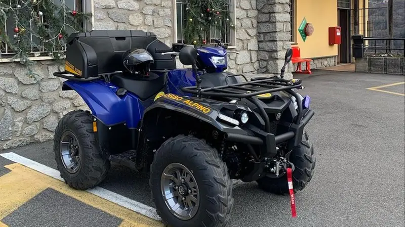 Il quad consegnato alla Stazione di Media Valle della V Delegazione Bresciana - © www.giornaledibrescia.it