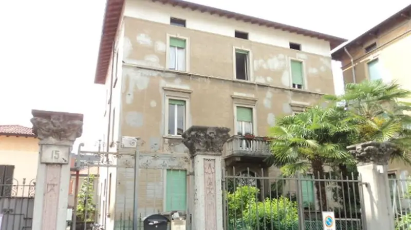 La palazzina Sforzi al civico 15