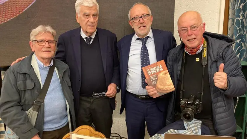 Uno scatto dalla presentazione del libro - Foto tratta da Facebook