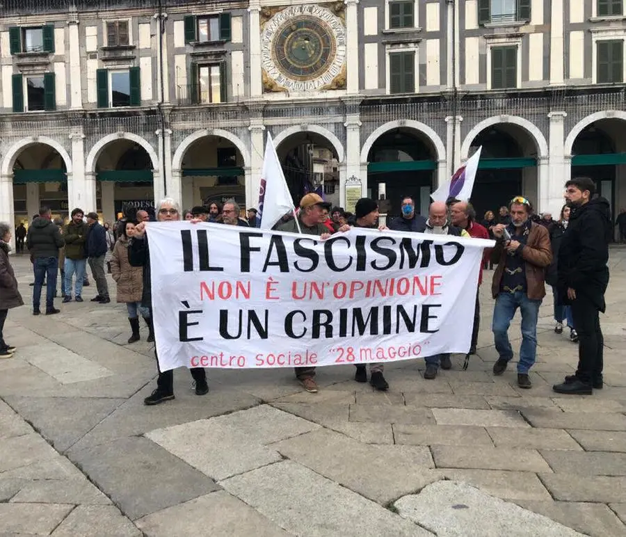 La manifestazione antifascista a Brescia