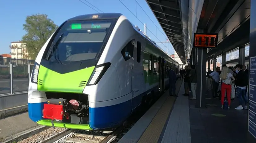 Un treno «Colleoni» fabbricato dalla svizzera Stadler