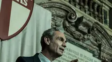 Fabrizio Gifuni è Aldo Moro in «Esterno notte» - © www.giornaledibrescia.it