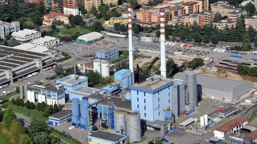 La centrale per il teleriscaldamento di Lamarmora, in città - © www.giornaledibrescia.it
