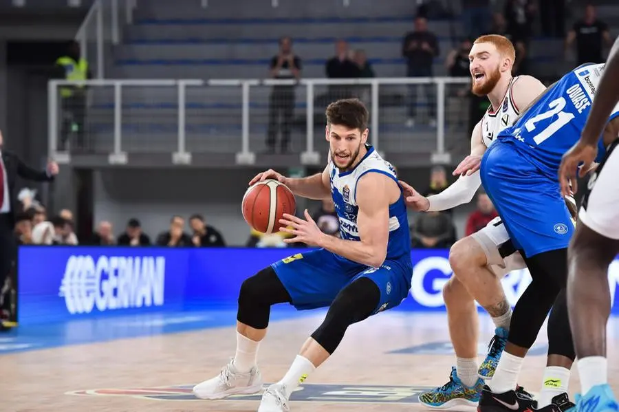 Le immagini di Germani Brescia-Virtus Bologna