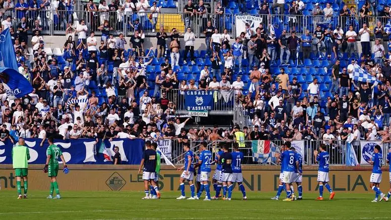 Chi gestirà la stagione delle rondinelle? - Foto © www.giornaledibrescia.it