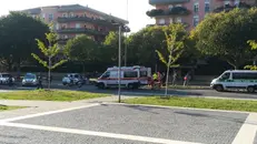 I soccorritori lungo via san Zeno a Brescia - Foto © www.giornaledibrescia.it