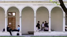 I portici della sede del dipartimento di Economia - © www.giornaledibrescia.it