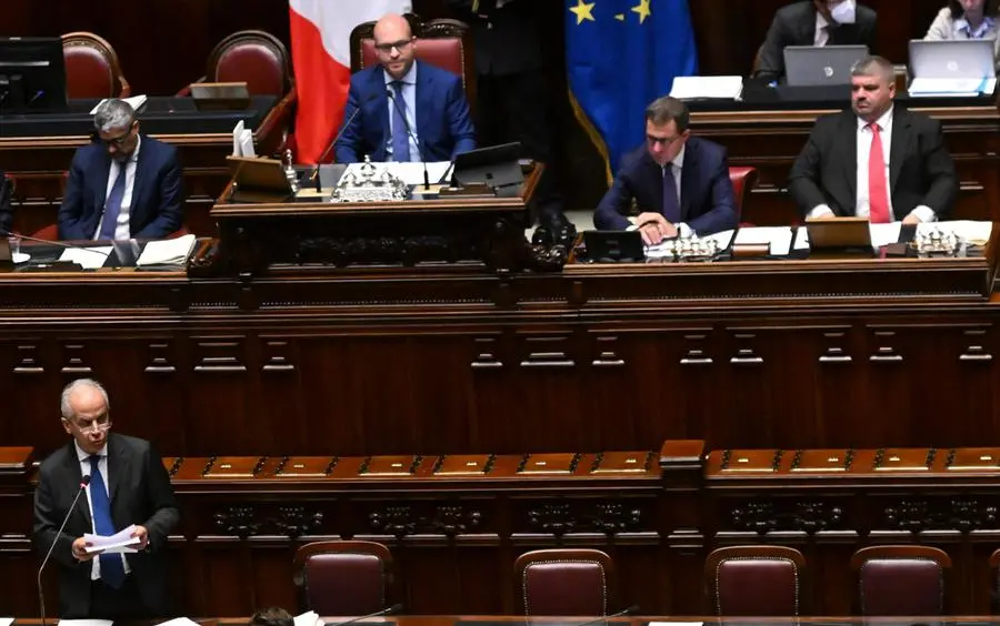 La Camera Approva Il Decreto Sul Riordino Dei Ministeri | Giornale Di ...